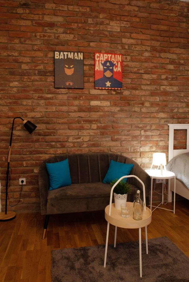 Appartamento Marvel Apartman Debrecen Esterno foto